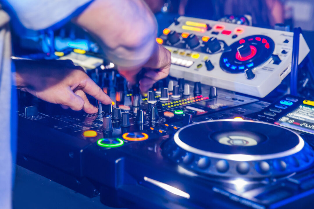 Hire a DJ to Work Your Spring Break Party
